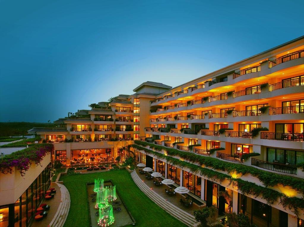 Vivanta by Taj